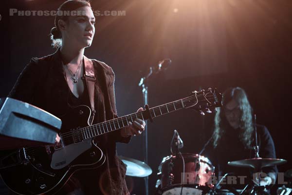 NADINE SHAH - 2014-03-22 - PARIS - CentQuatre - Salle 400 - 